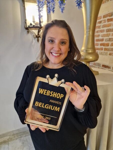 Drukke Mam's Kelly Cuppens op de Webshop Awards 2024